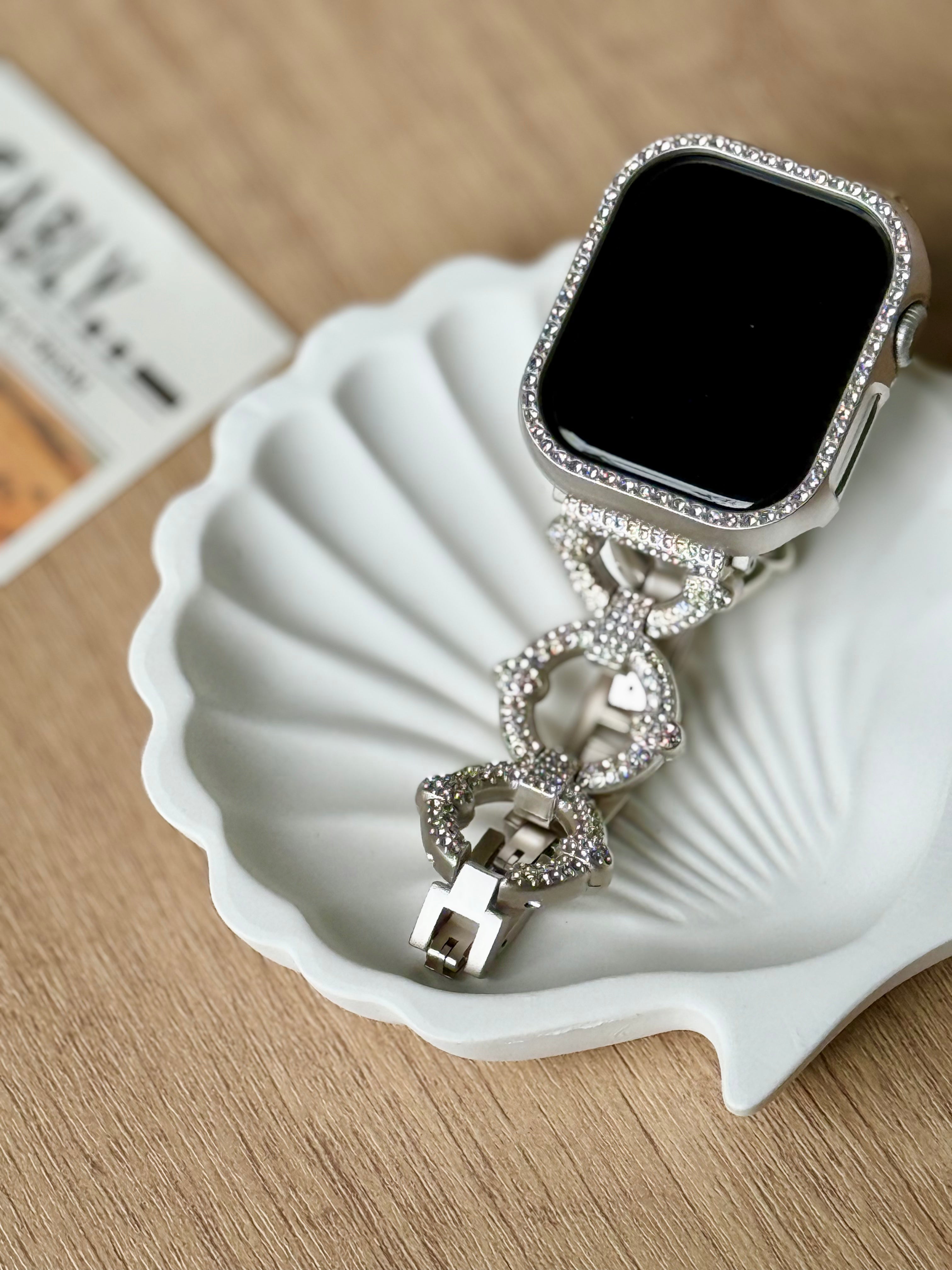 Chic Diamond Circle Apple Watch Band