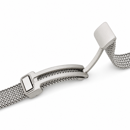 Milanese Weave Magnetic Folding Clasp Apple Watch Band